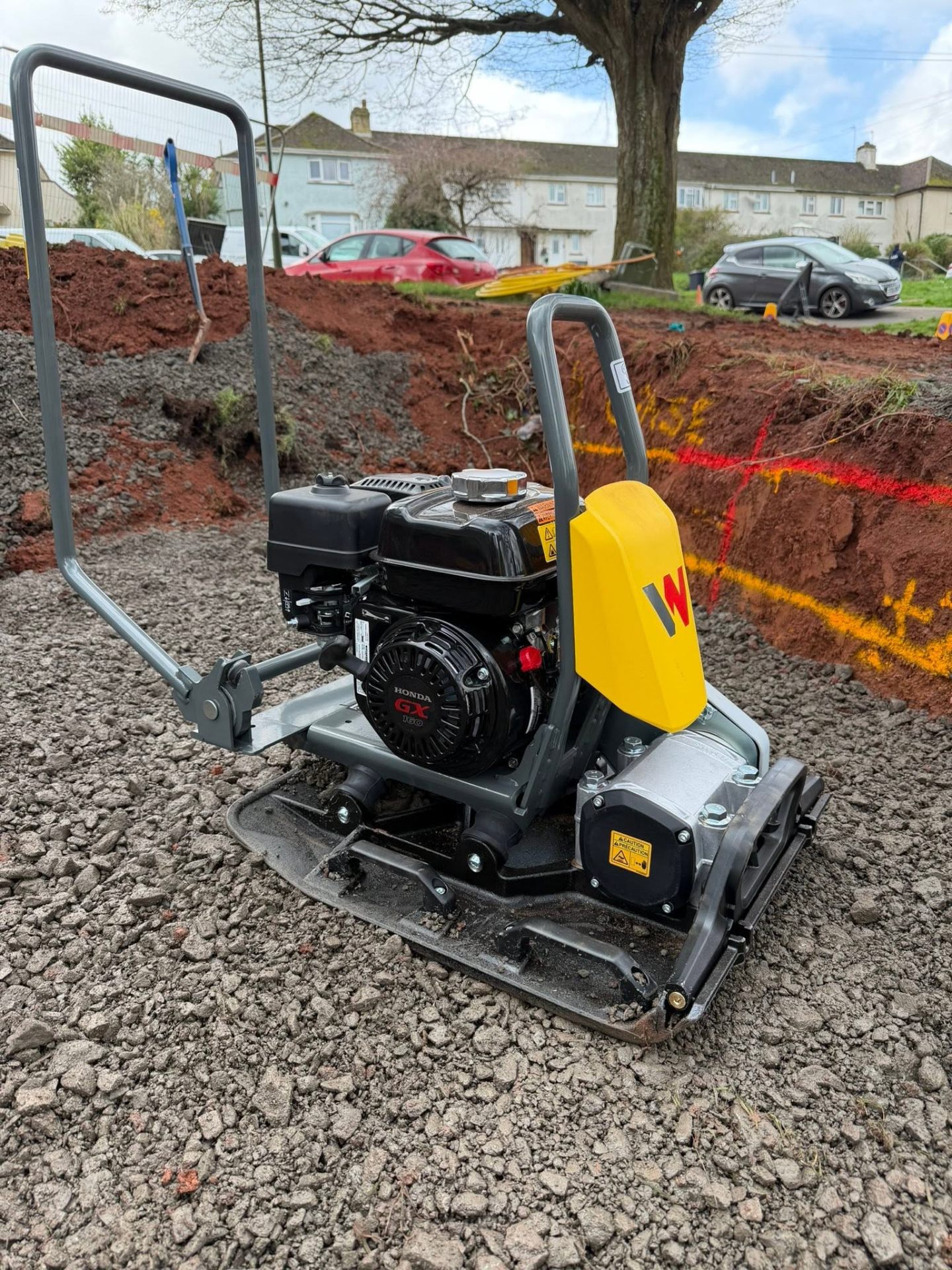 COMPACTORS