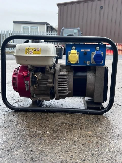 GENERATORS & POWER